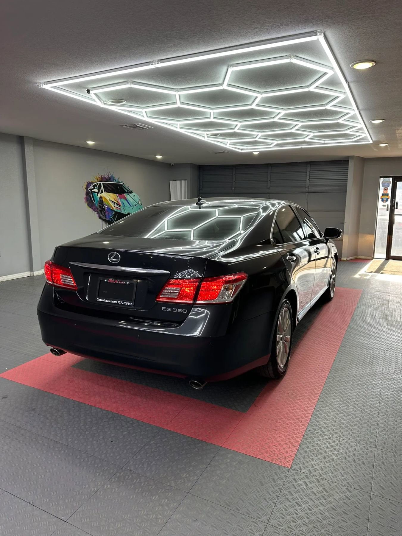 Used 2011 Lexus ES 350 FWD image 6