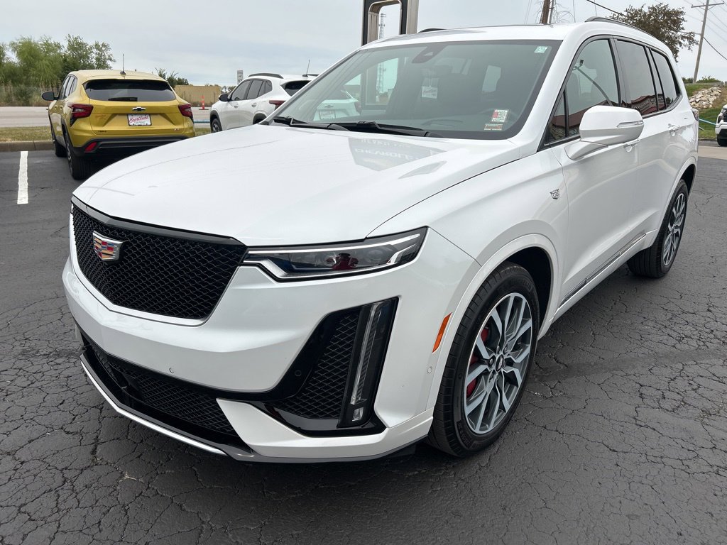 Used 2024 Cadillac XT6 Sport w/ Platinum Package