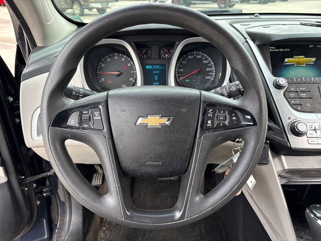 Used 2017 Chevrolet Equinox LS FWD image 18