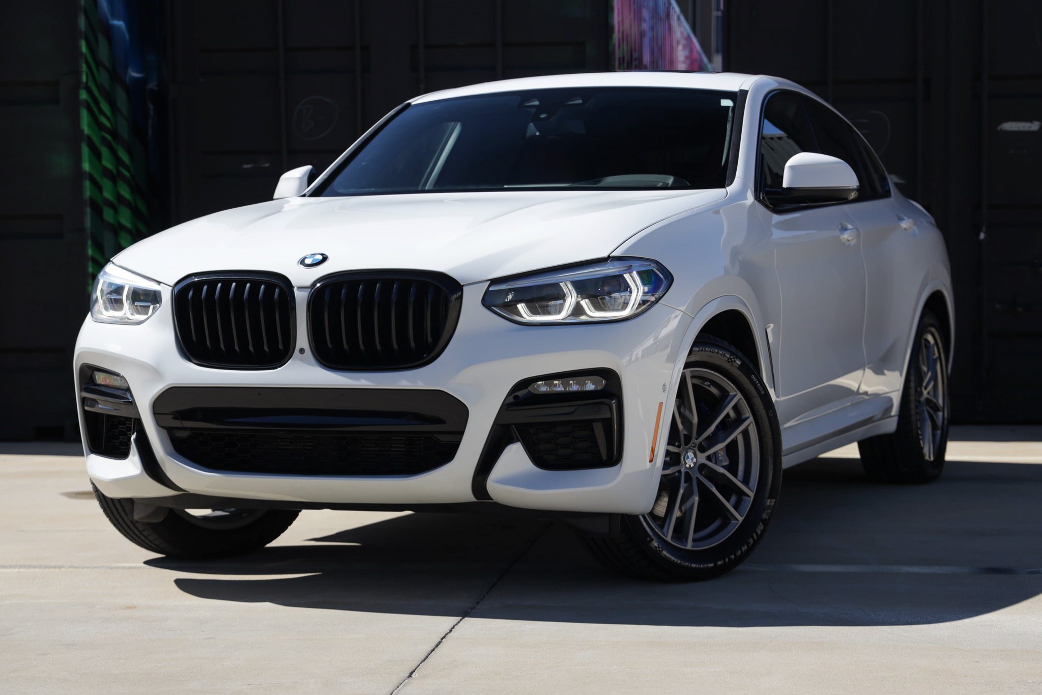 Used 2021 BMW X4 M40i w/ Executive Package AWD/4WD image 1