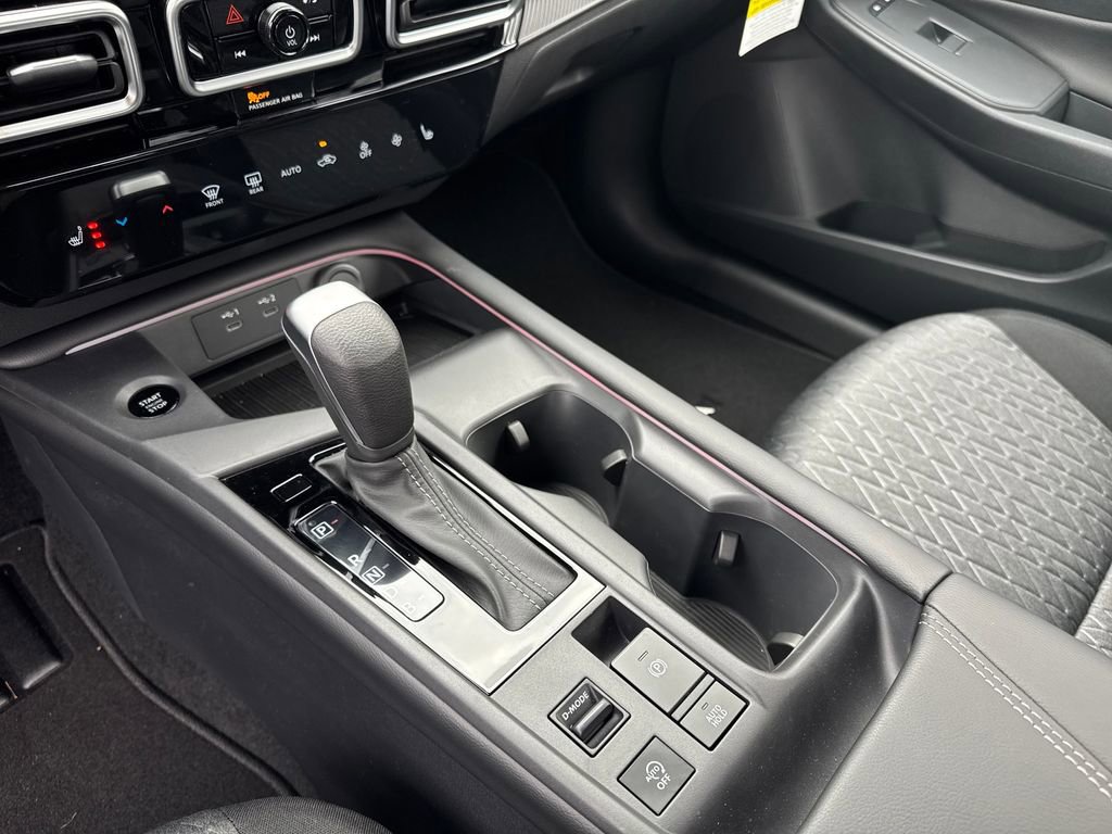 New 2026 Nissan Sentra SV w/ SV Convenience Package FWD image 31