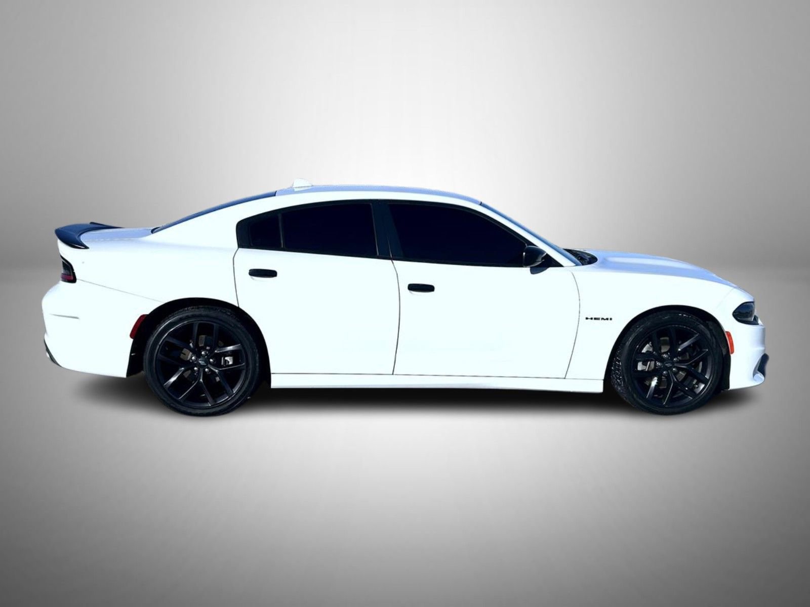 Used 2021 Dodge Charger R/T w/ Blacktop Package image 4