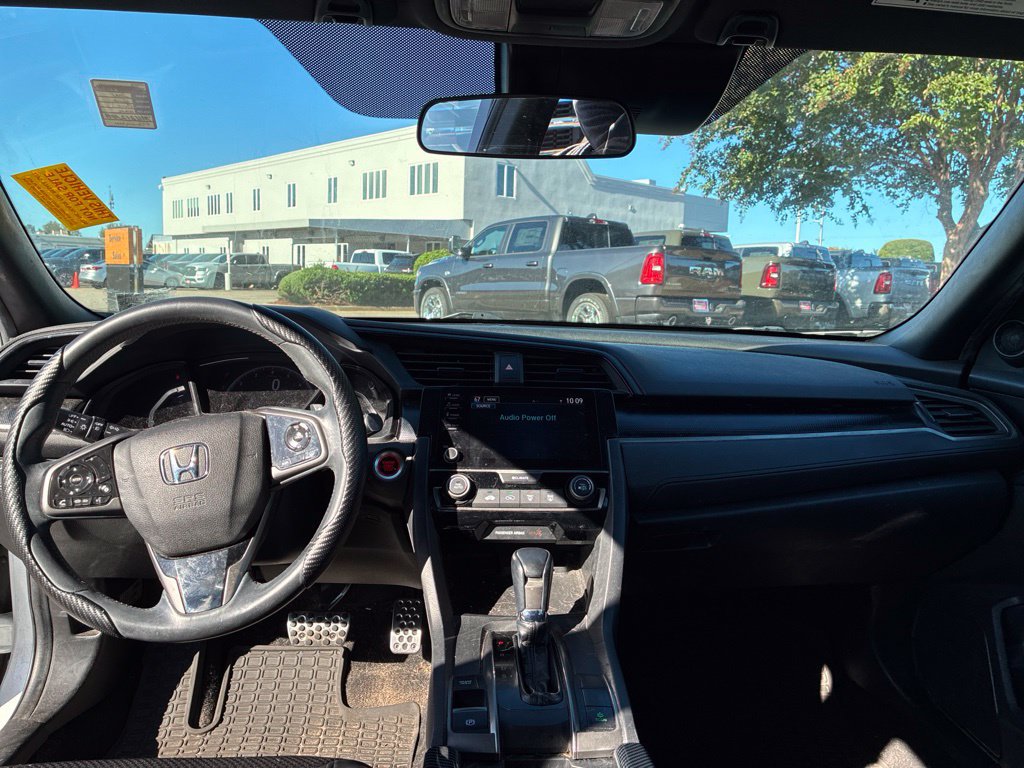 Used 2021 Honda Civic Sport image 12