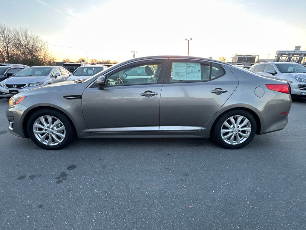Used 2014 Kia Optima LX image 2