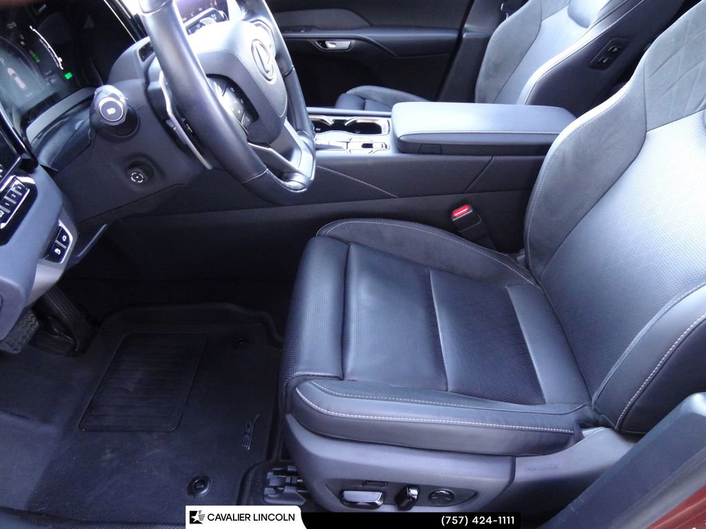 Used 2024 Lexus RX 450h AWD w/ Convenience Package image 6