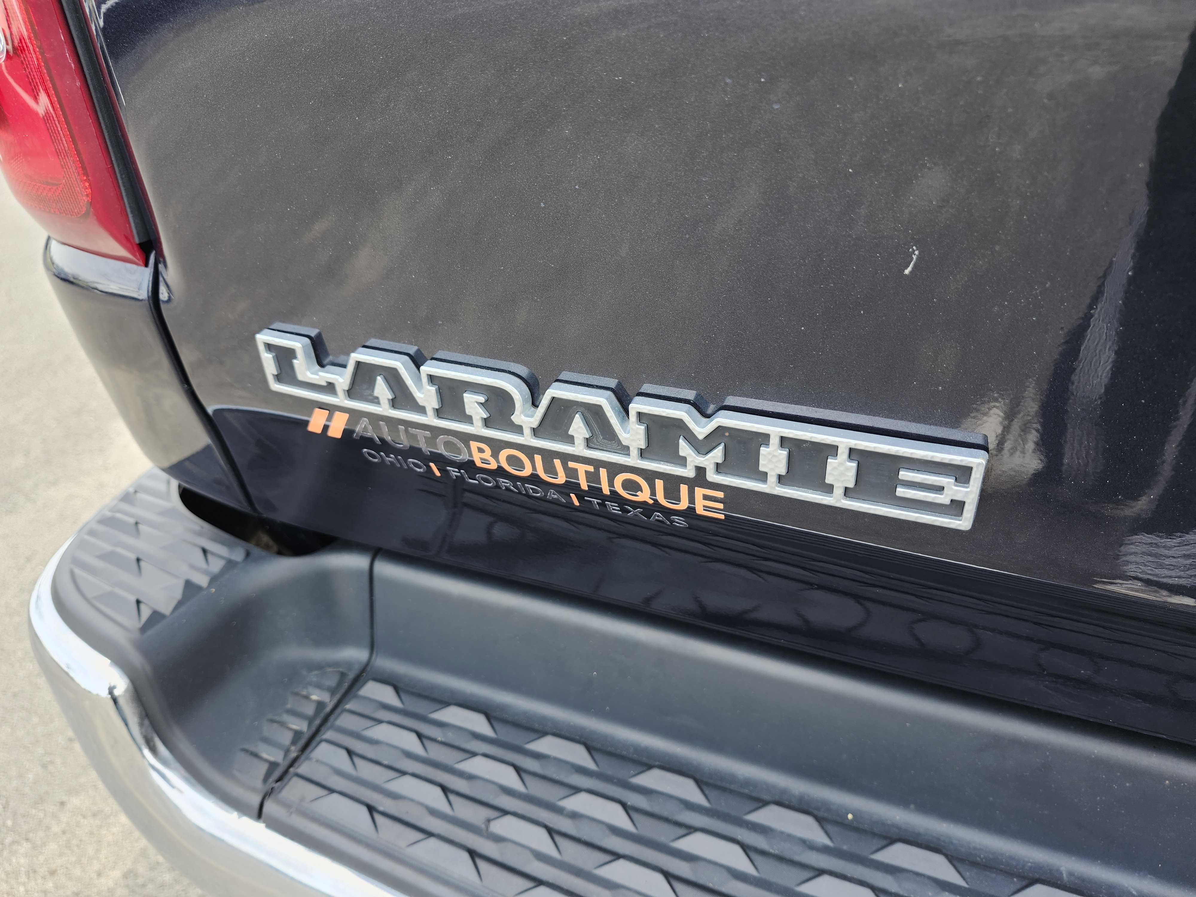 Used 2020 RAM 1500 Laramie AWD/4WD image 26