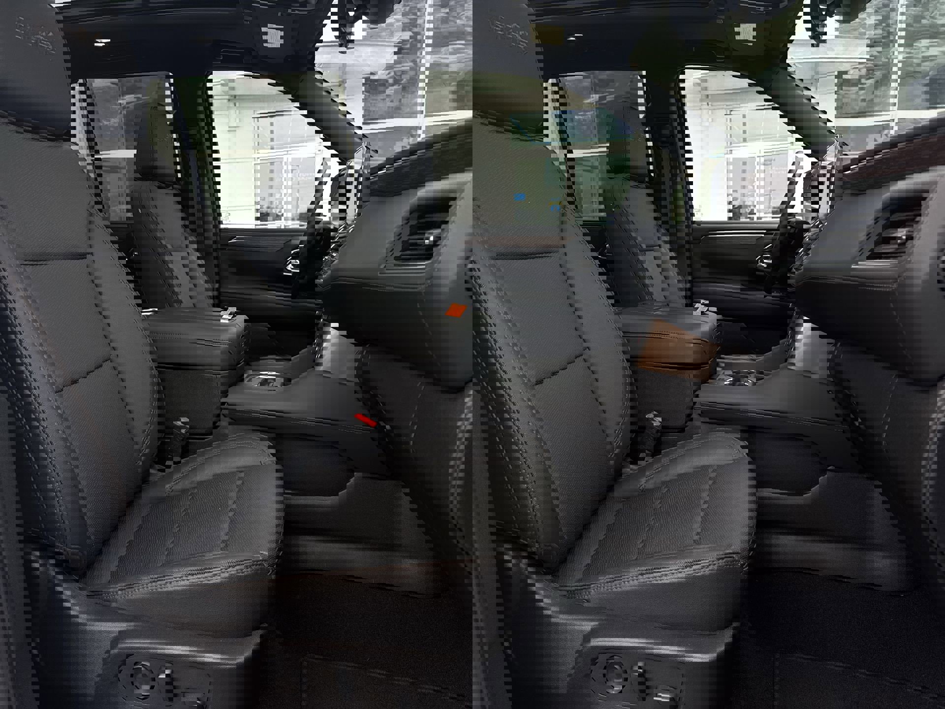 Certified 2024 Chevrolet Tahoe High Country image 29