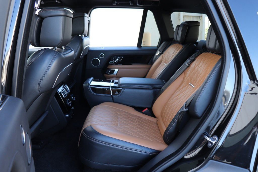 Used 2020 Land Rover Range Rover SV Autobiography Dynamic AWD/4WD image 22