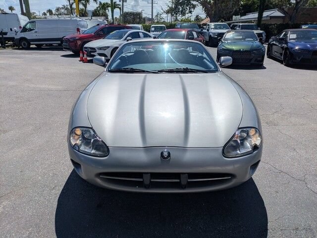 Used 1998 Jaguar XK8 Convertible RWD video 2