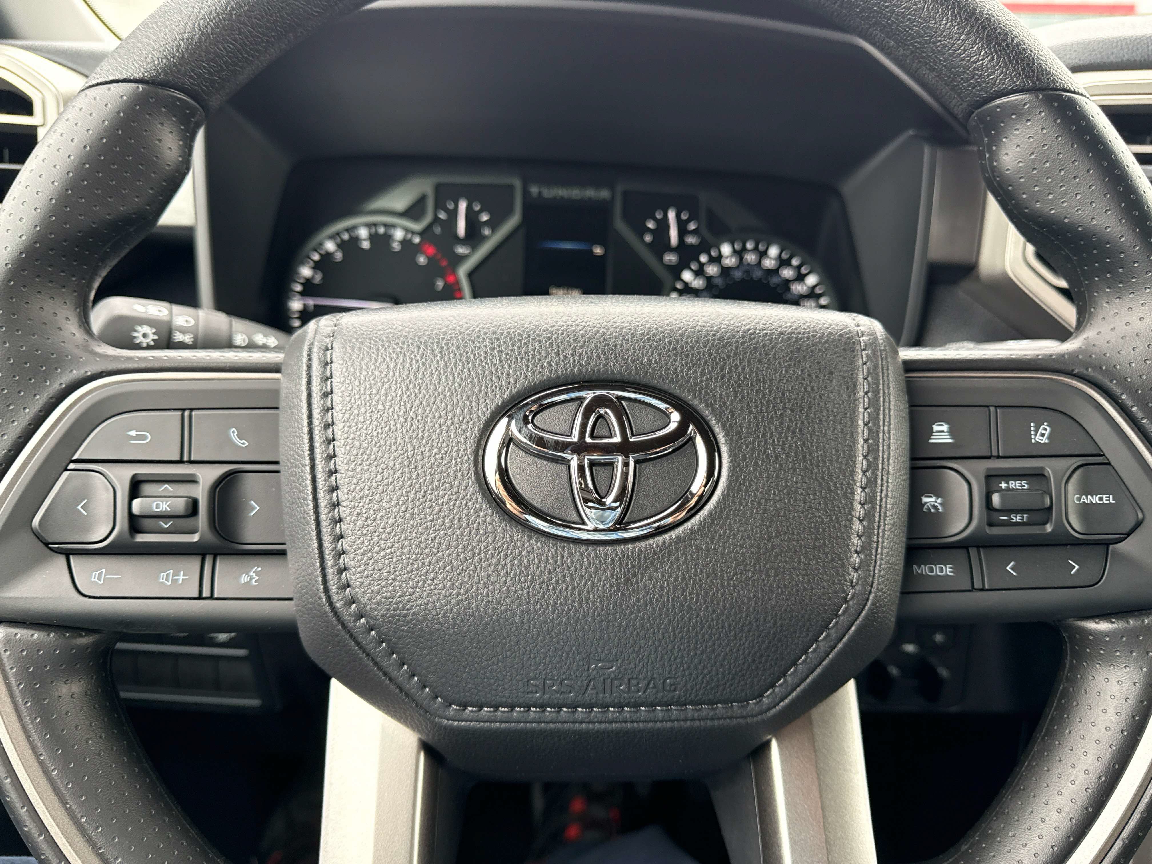 New 2026 Toyota Tundra SR5 w/ SR5 Convenience Package AWD/4WD image 22