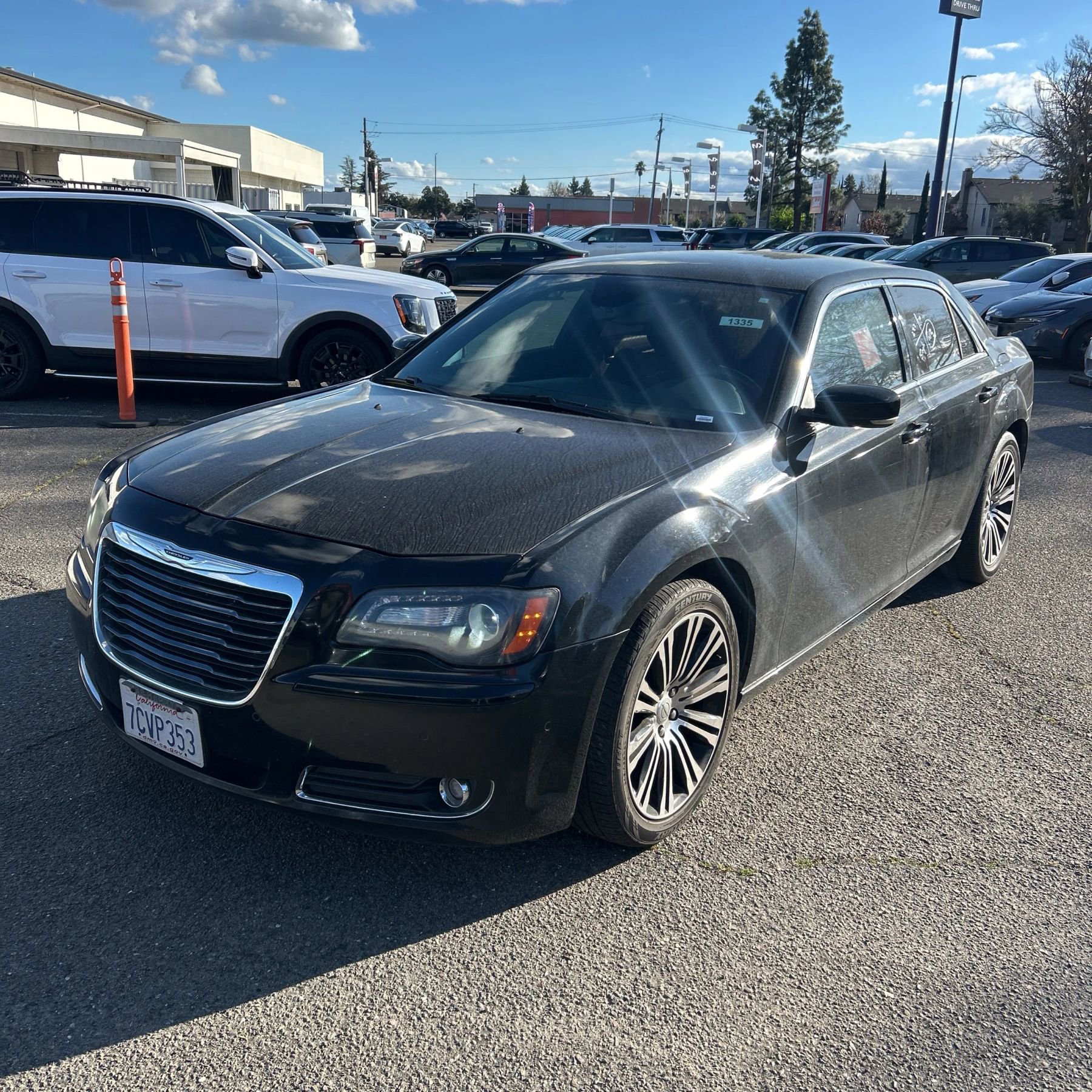 Used 2014 Chrysler 300 S image 1