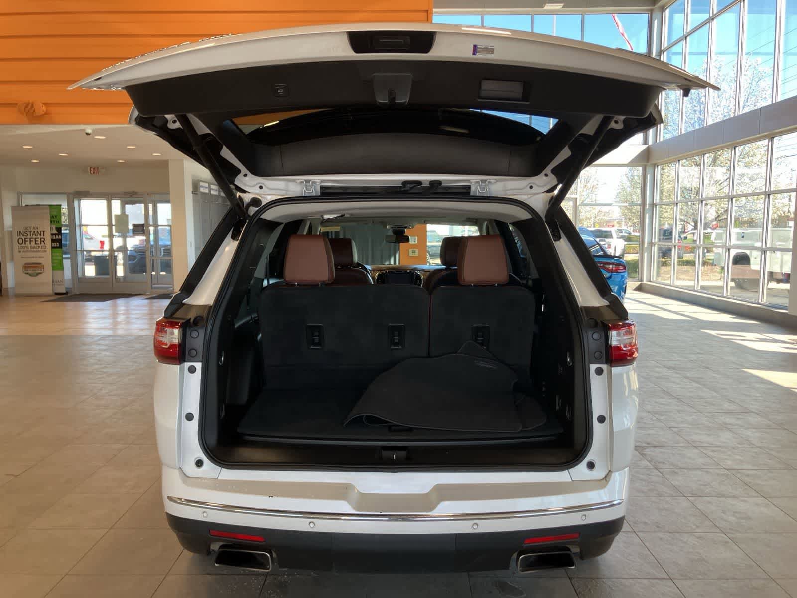 Used 2019 Chevrolet Traverse High Country AWD/4WD image 31