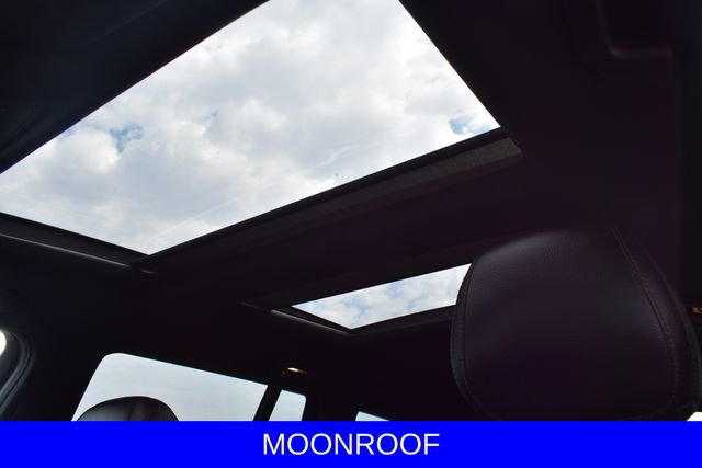 Used 2017 Mercedes-Benz GLS 450 4MATIC w/ Premium Package image 7