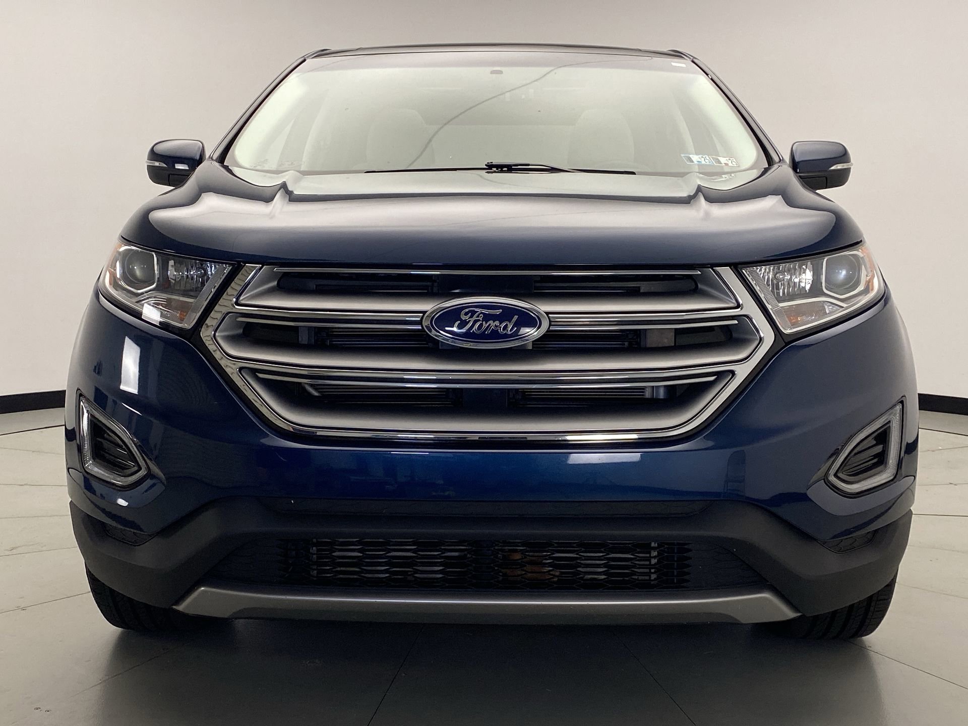Used 2017 Ford Edge Titanium w/ Equipment Group 301A AWD/4WD image 8