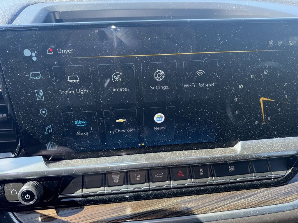 Used 2025 Chevrolet Silverado 2500 LT w/ Convenience Package image 11