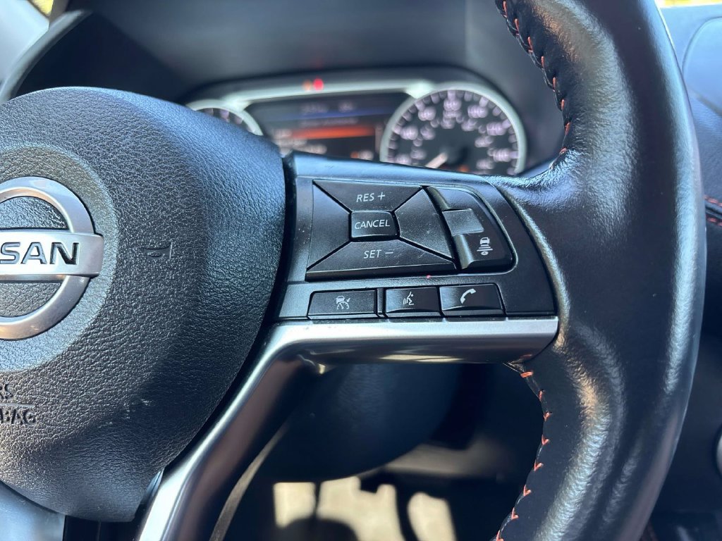 Used 2023 Nissan Sentra SR w/ SR Premium Package FWD image 17