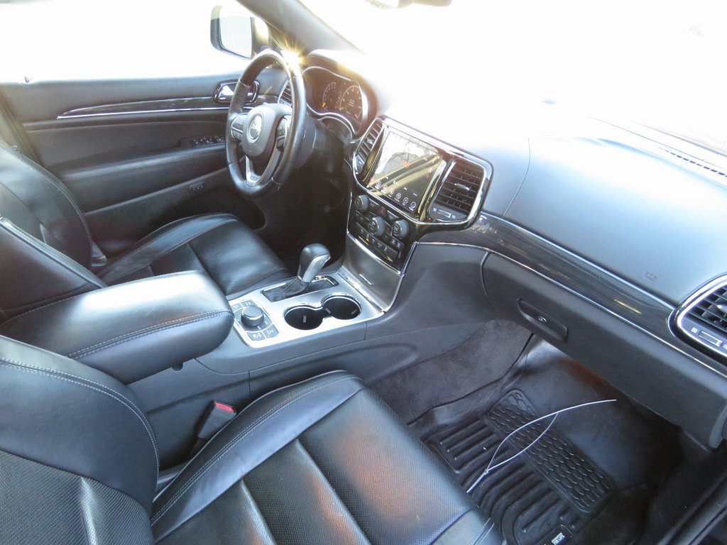 Used 2019 Jeep Grand Cherokee Overland image 14