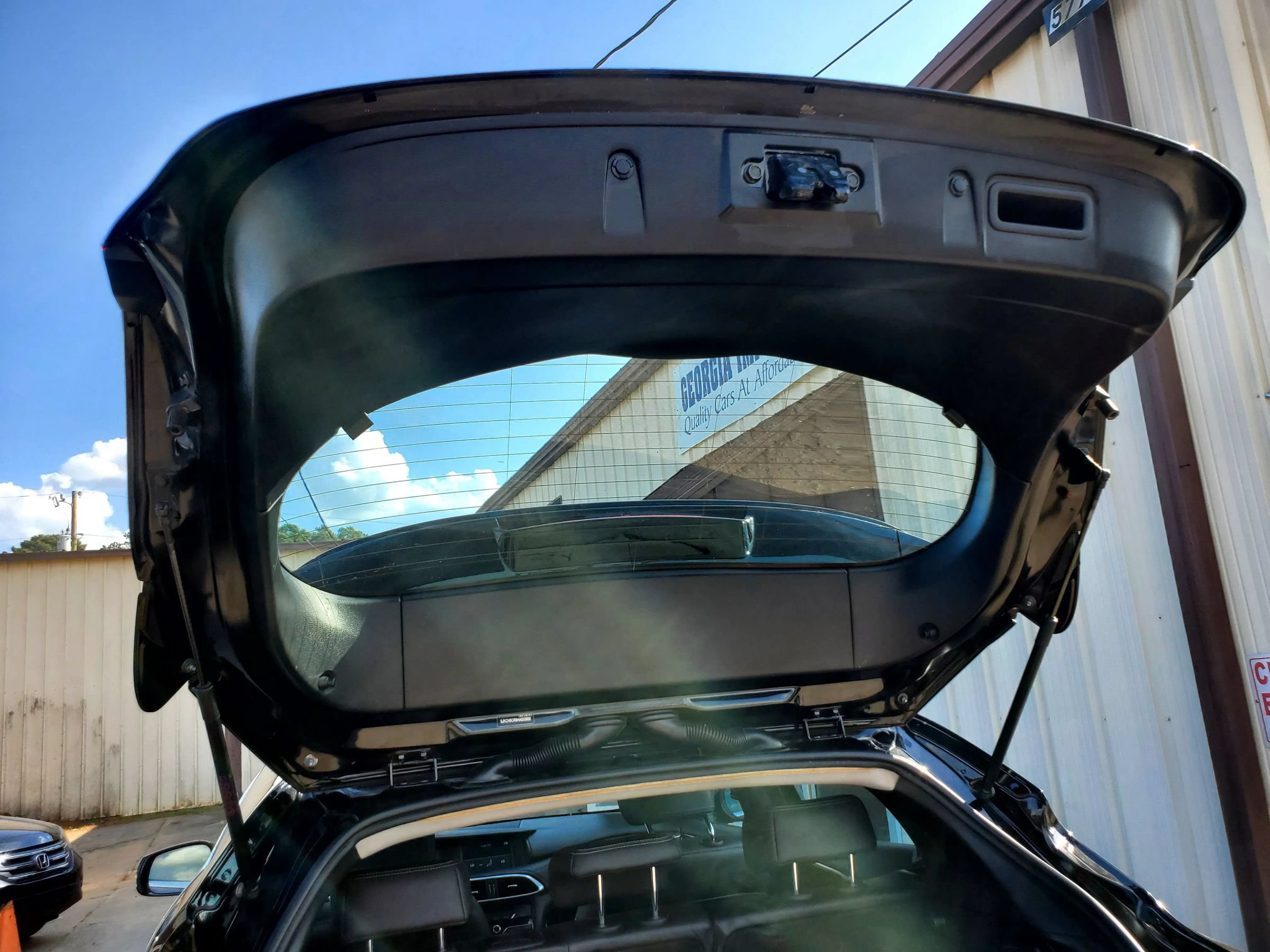 Used 2017 INFINITI QX30 AWD image 49