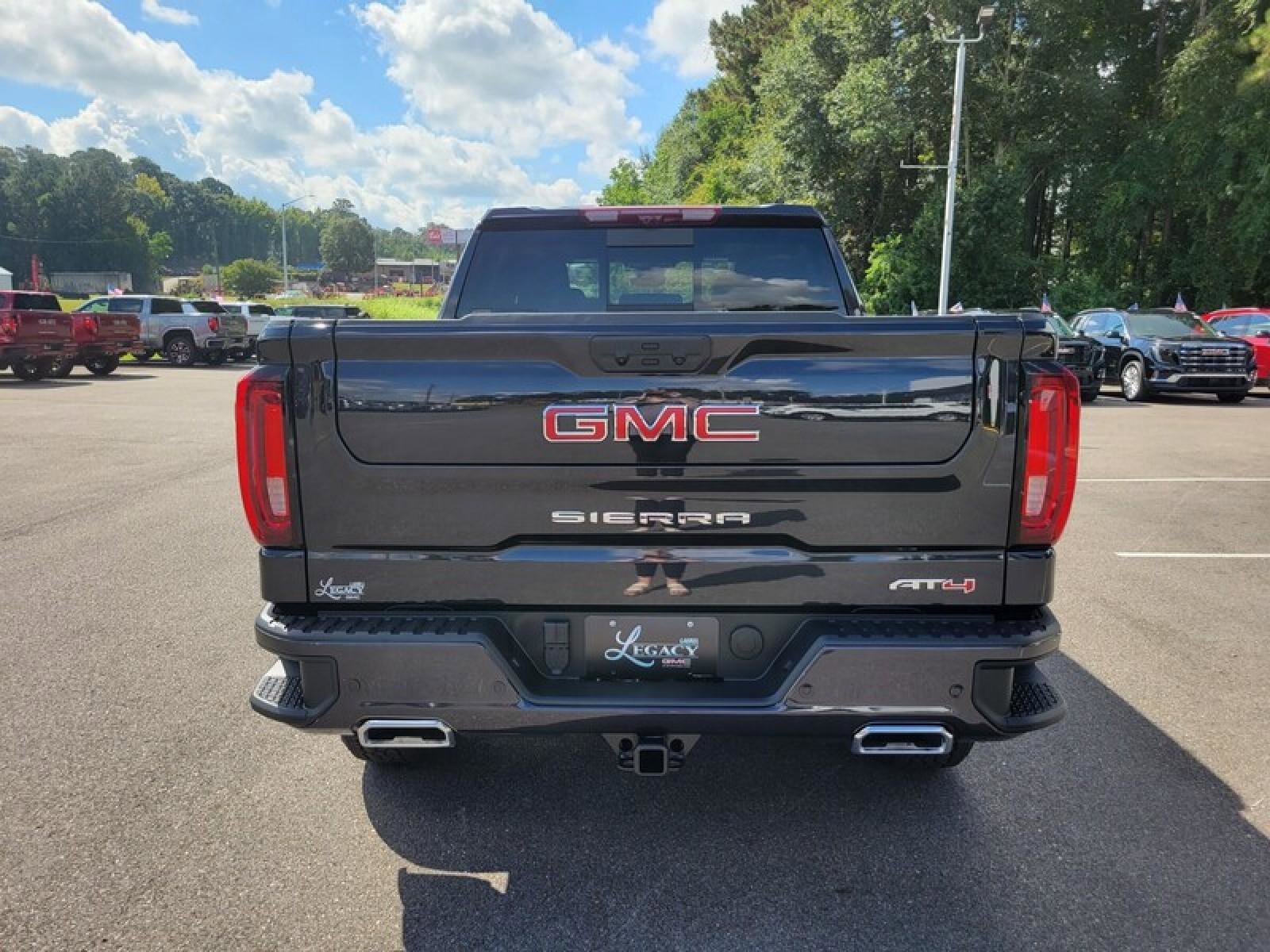 New 2026 GMC Sierra 1500 AT4 w/ AT4 Premium Package image 9
