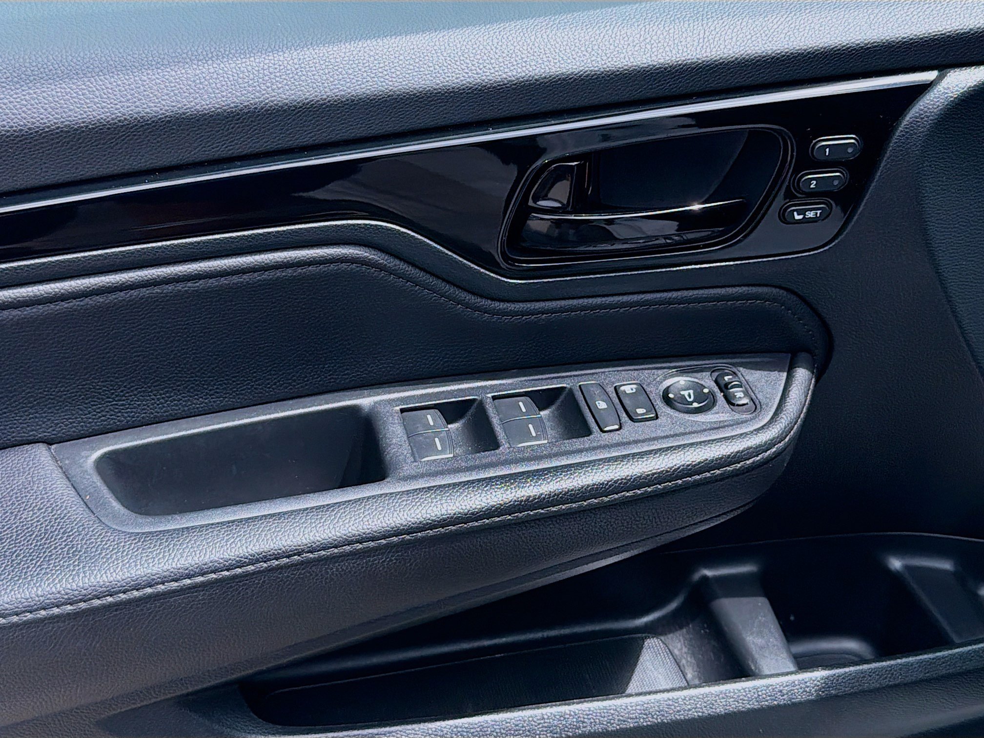Used 2024 Honda Odyssey Touring image 17