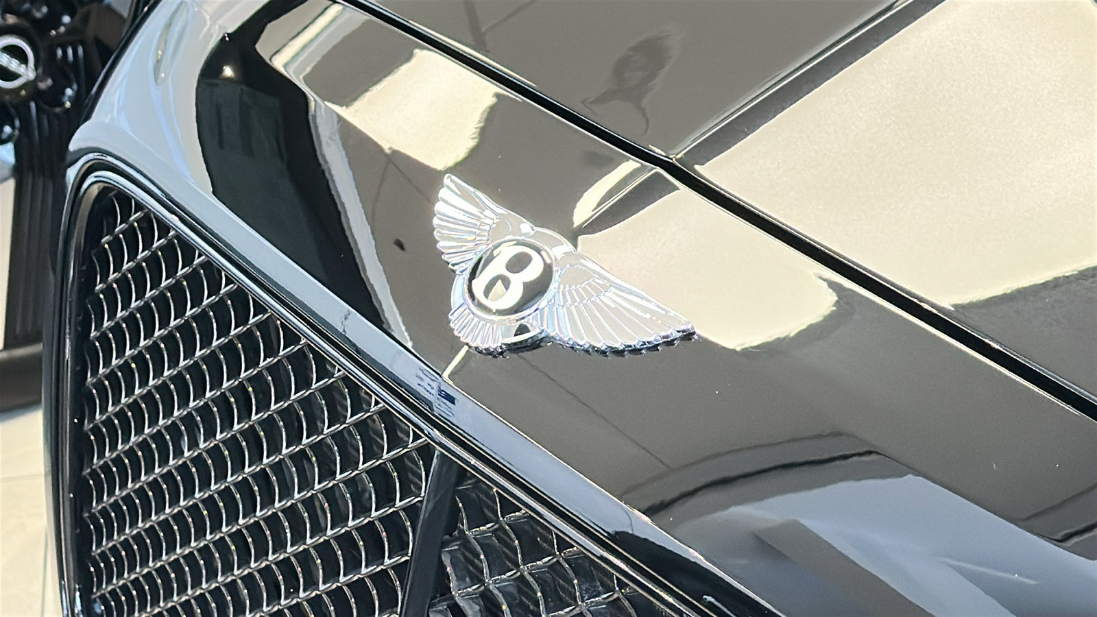 Used 2018 Bentley Flying Spur S W12 AWD/4WD image 5
