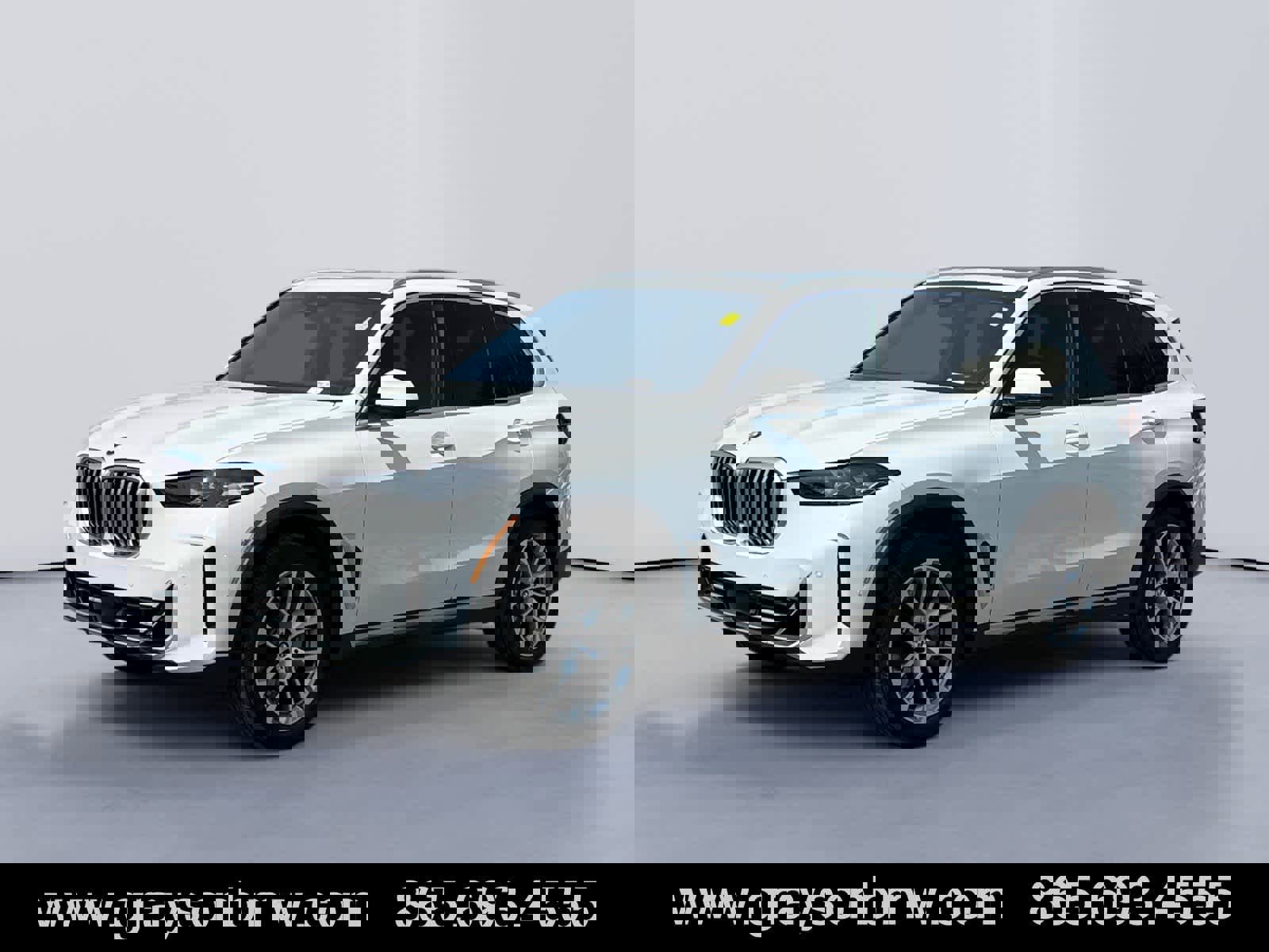 Used 2024 BMW X5 xDrive40i w/ Parking Assistance Package image 7