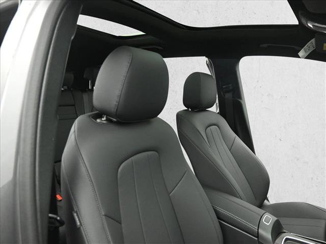 New 2026 Mercedes-Benz GLB 250 4MATIC image 30