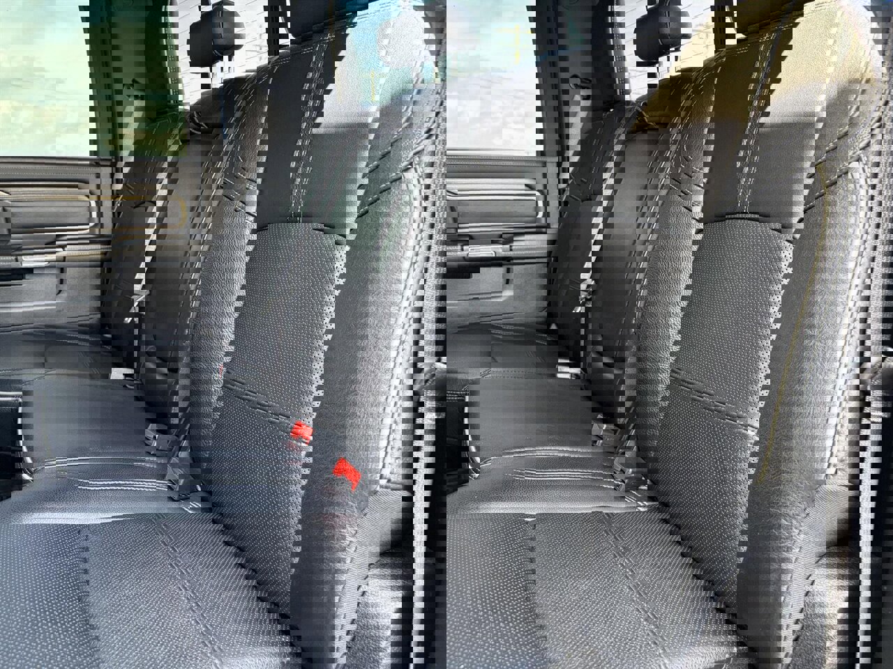 Used 2019 RAM 2500 Limited image 29