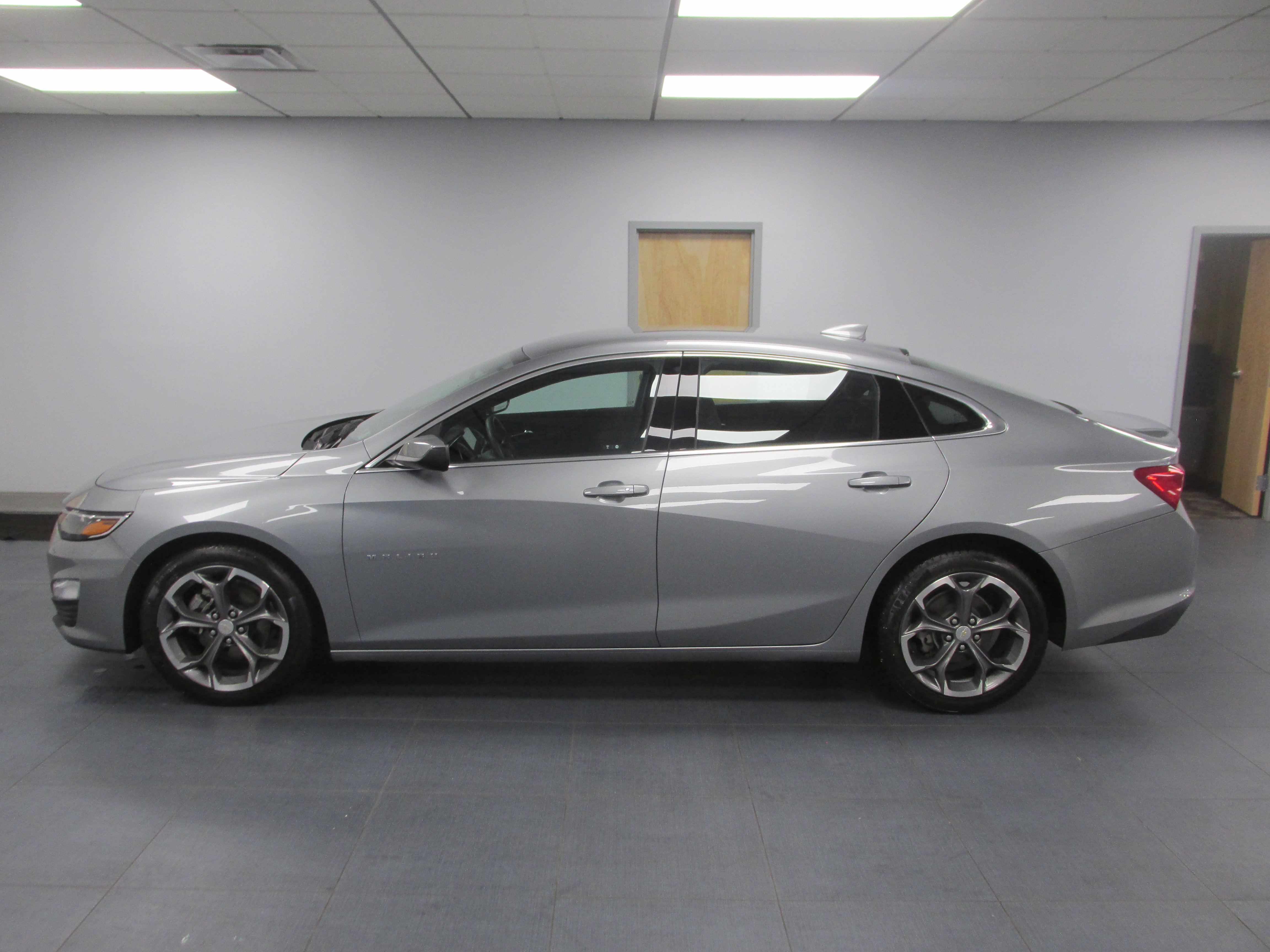 Used 2024 Chevrolet Malibu LT image 7
