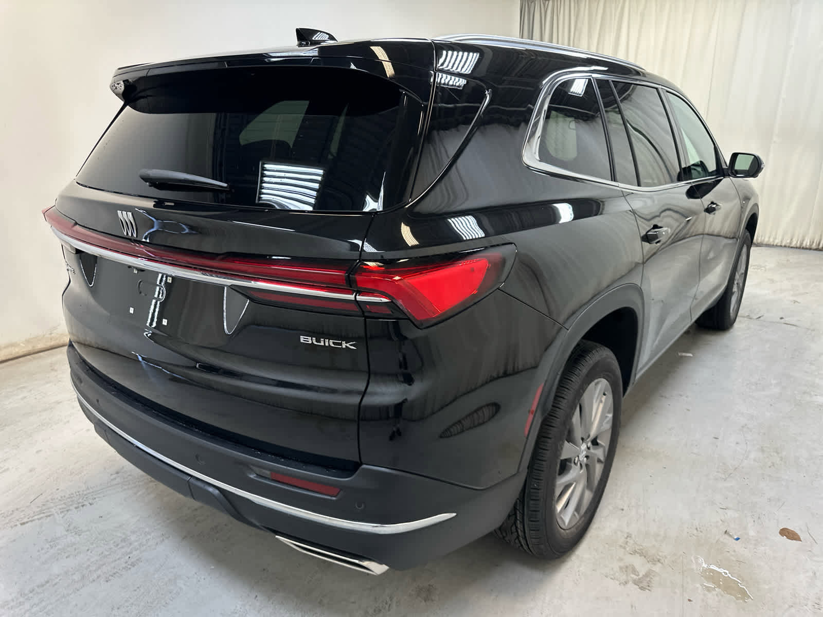 New 2026 Buick Enclave Preferred w/ LPO, Floor Liner Package image 10
