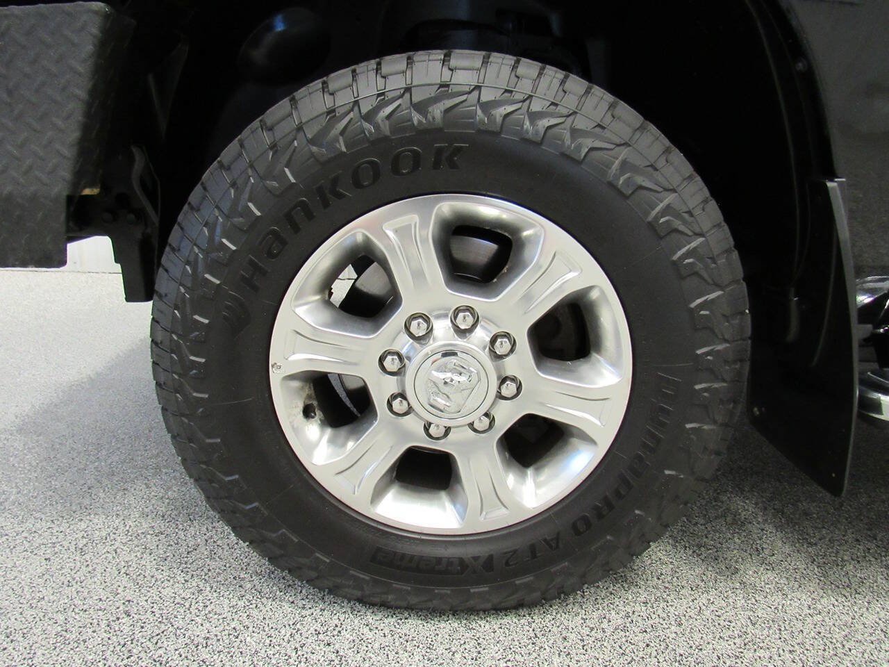 Used 2021 RAM 2500 Big Horn w/ Level 1 Equipment Group AWD/4WD image 11