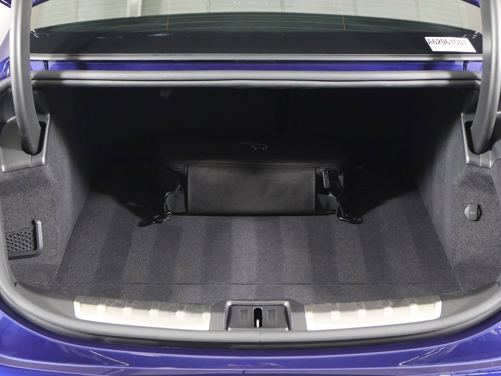 Used 2021 Porsche Taycan Turbo image 23