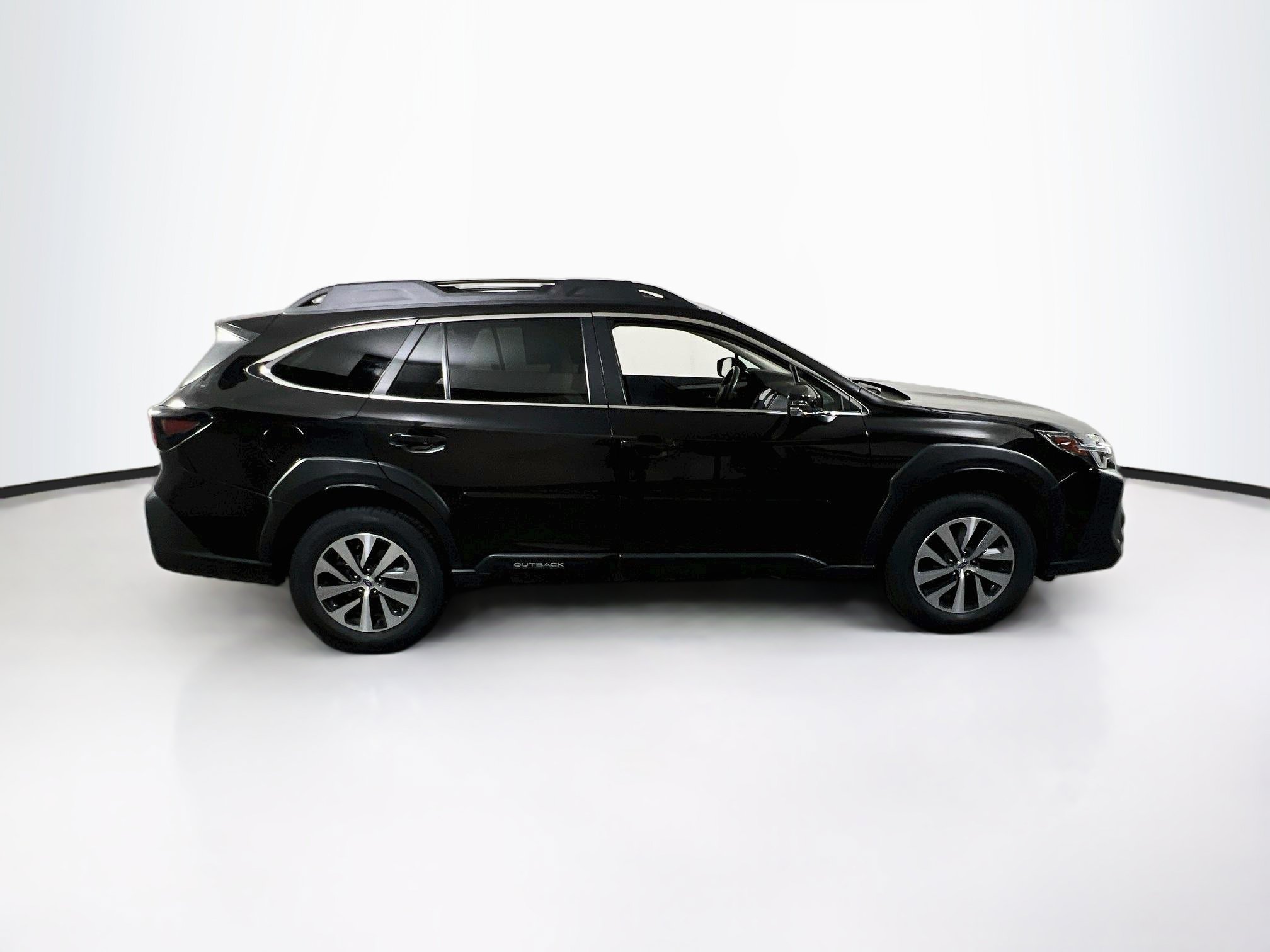 Used 2023 Subaru Outback Premium AWD/4WD image 4