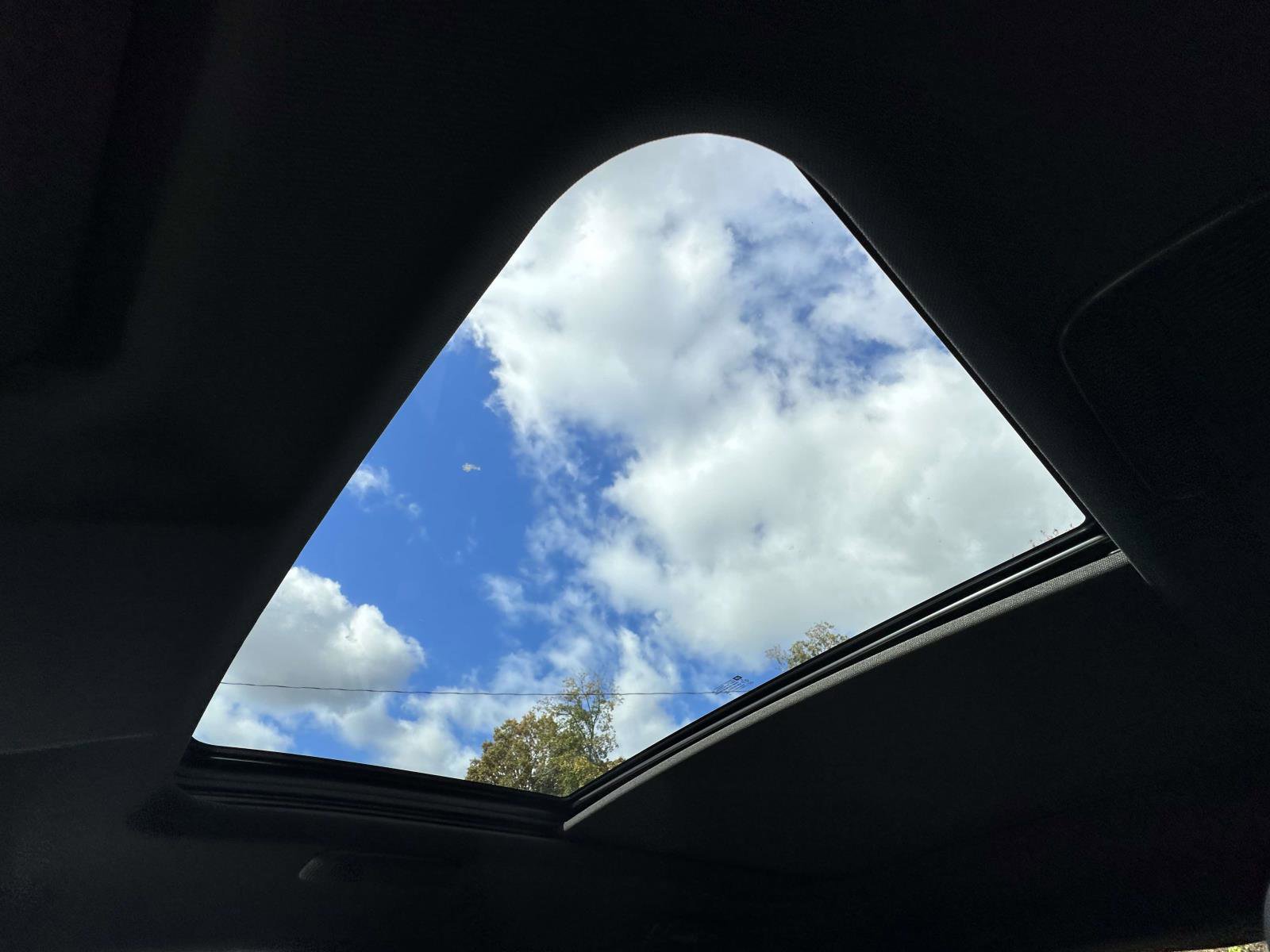 Used 2024 Acura ZDX Type S image 29