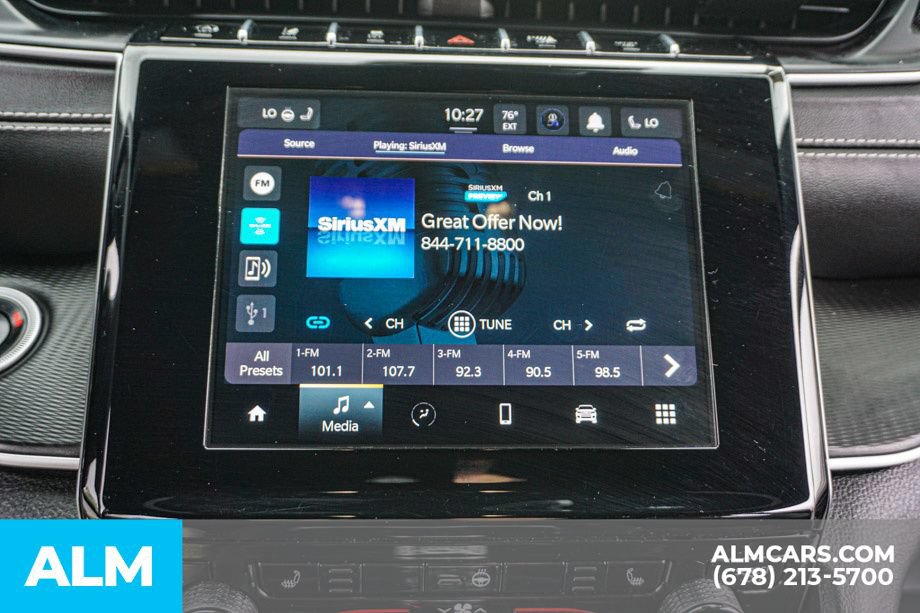Used 2025 Jeep Grand Cherokee Altitude AWD/4WD image 38