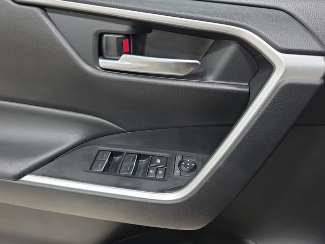Certified 2024 Toyota RAV4 XLE FWD image 25