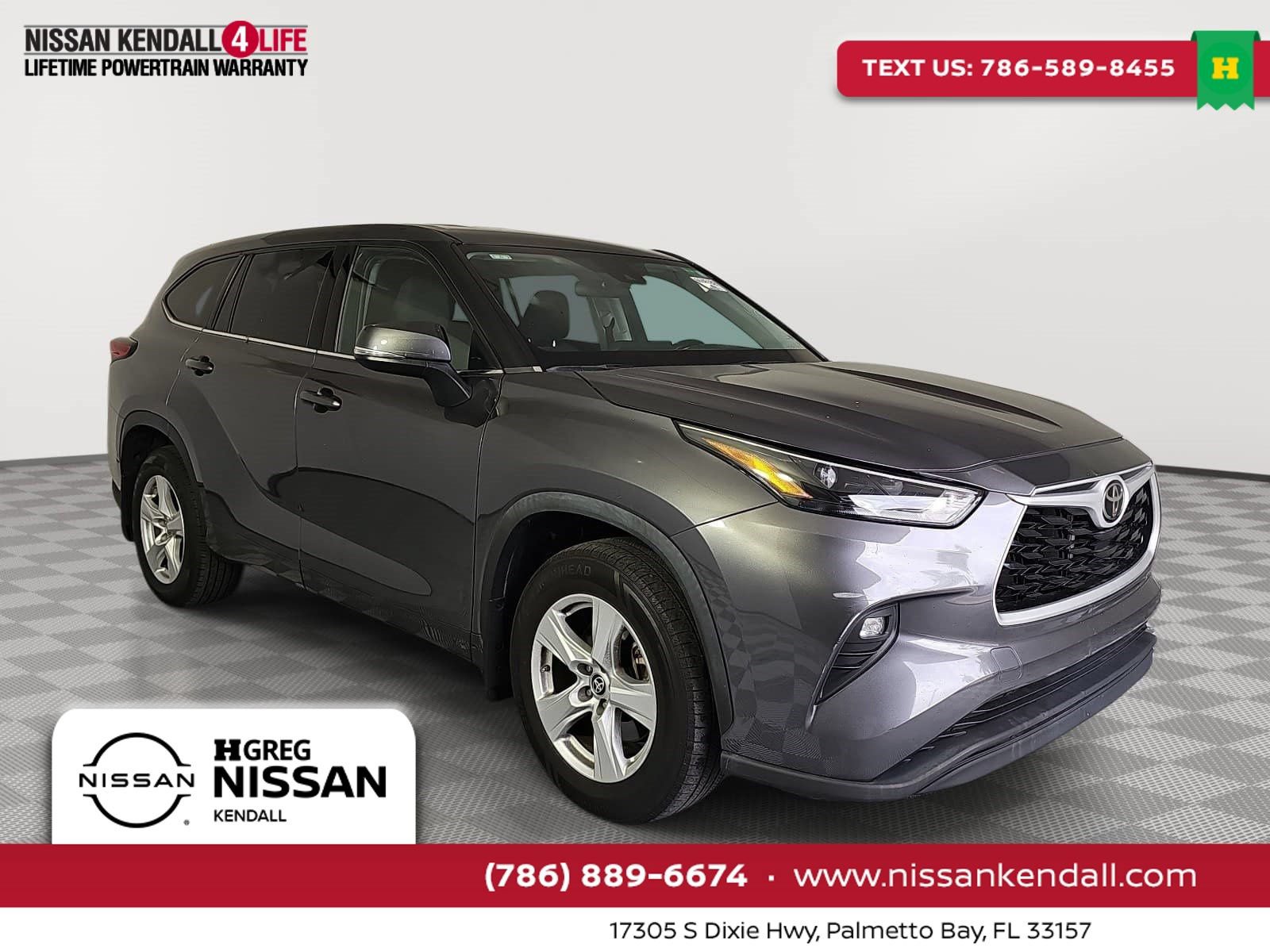 Used 2022 Toyota Highlander LE AWD/4WD image 1