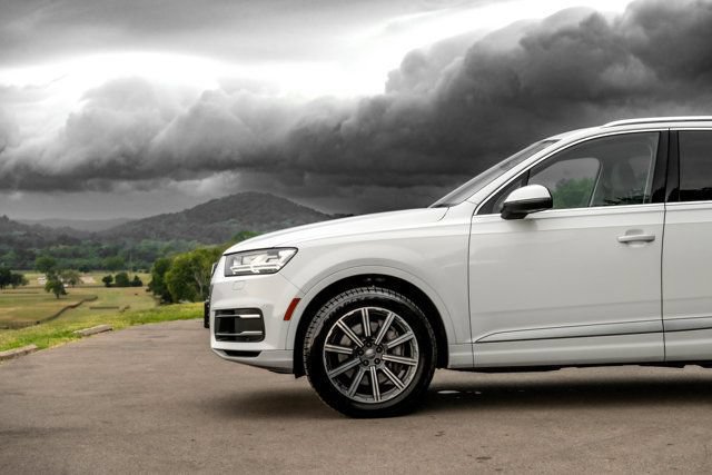 Used 2019 Audi Q7 3.0T Premium Plus w/ Premium Plus Package AWD/4WD image 10