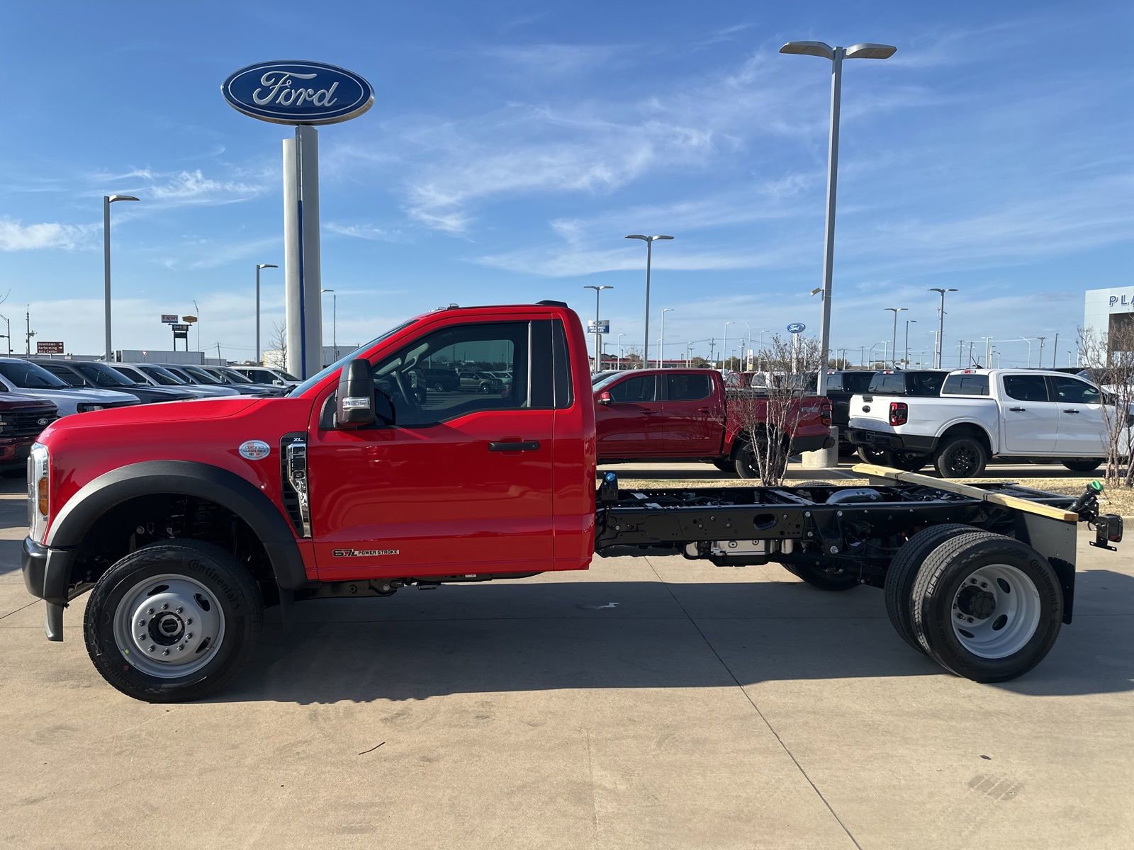New 2026 Ford F550 4x4 Regular Cab Super Duty image 2