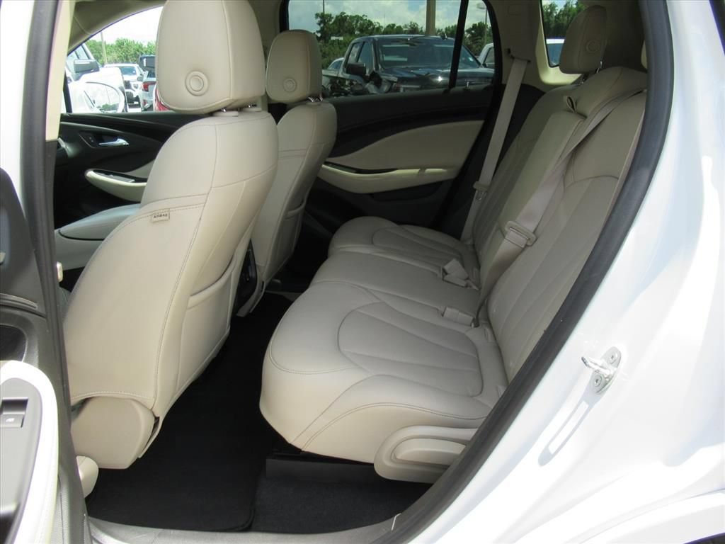 Used 2017 Buick Envision Essence FWD image 32