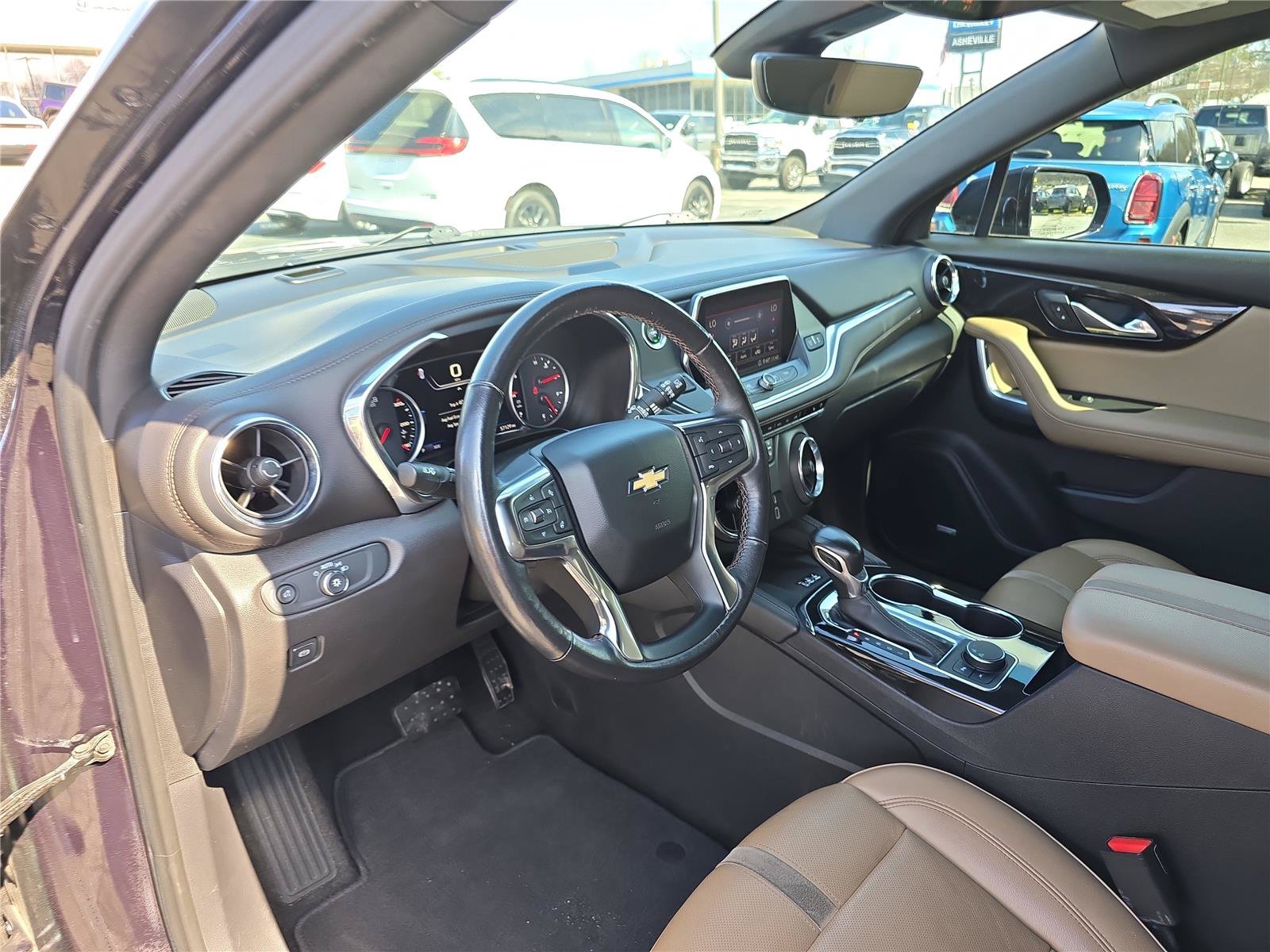 Used 2020 Chevrolet Blazer Premier w/ Driver Confidence II Package FWD image 22