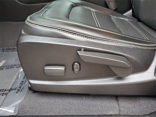 Used 2020 GMC Canyon Denali image 20