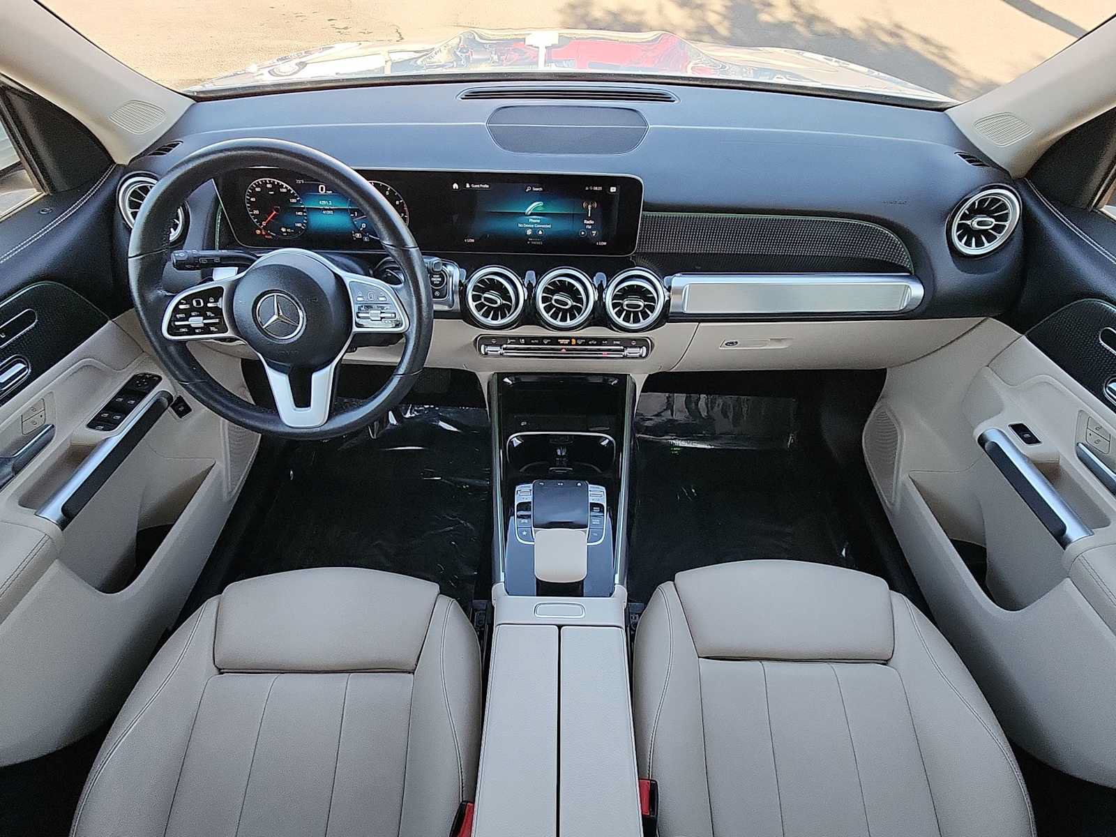 Used 2020 Mercedes-Benz GLB 250 image 28
