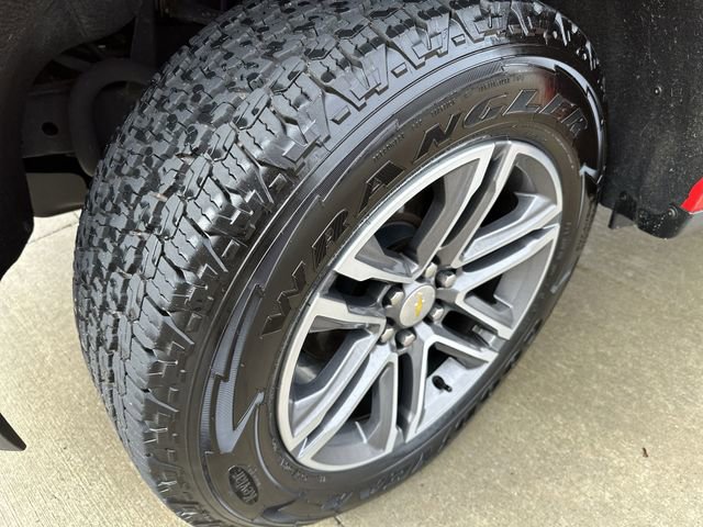 Used 2020 Chevrolet Colorado W/T w/ Custom Special Edition image 34