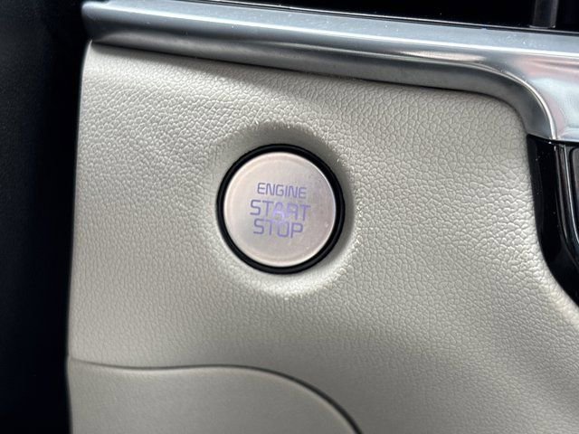 Used 2025 Kia Sorento SX image 27
