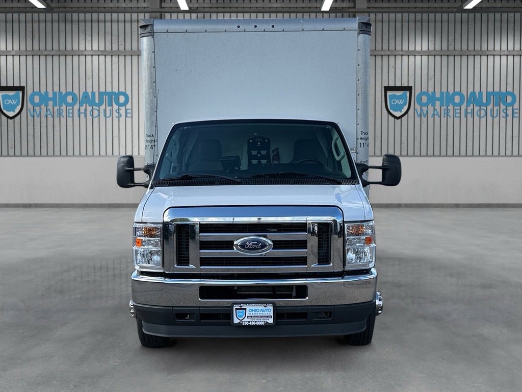 Used 2021 Ford E-450 and Econoline 450 Super Duty w/ Power Windows & Locks Group RWD image 2