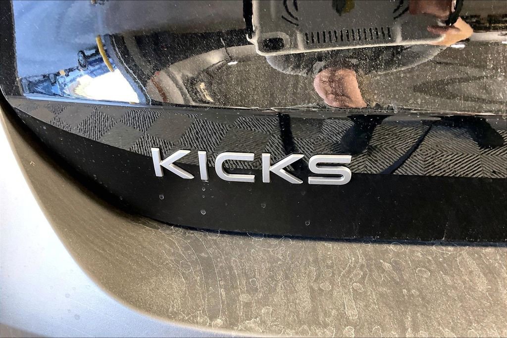 New 2026 Nissan Kicks S image 38