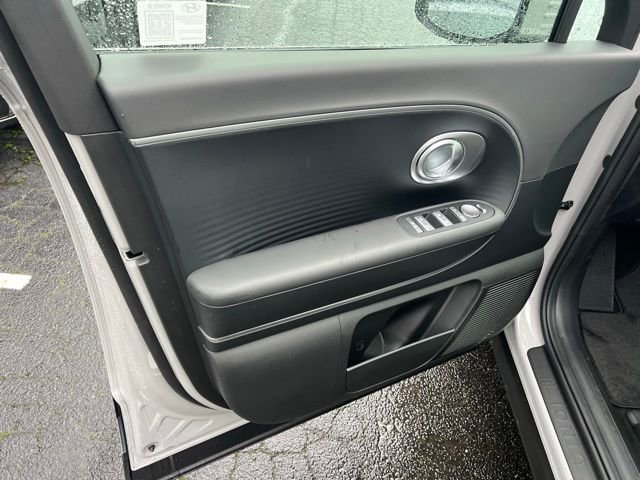 New 2026 Hyundai Ioniq 9 S image 9