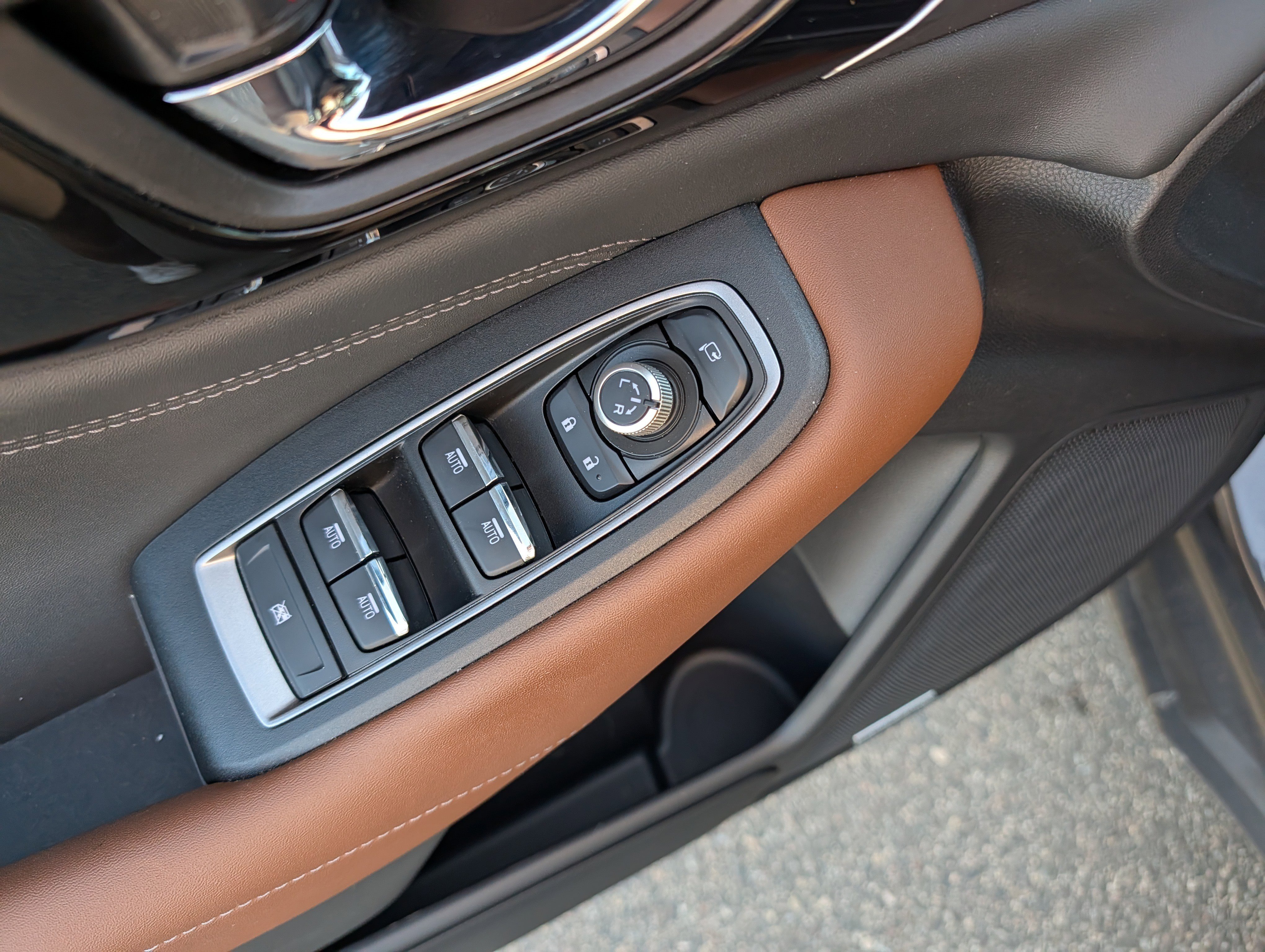 Used 2022 Subaru Outback Touring image 24