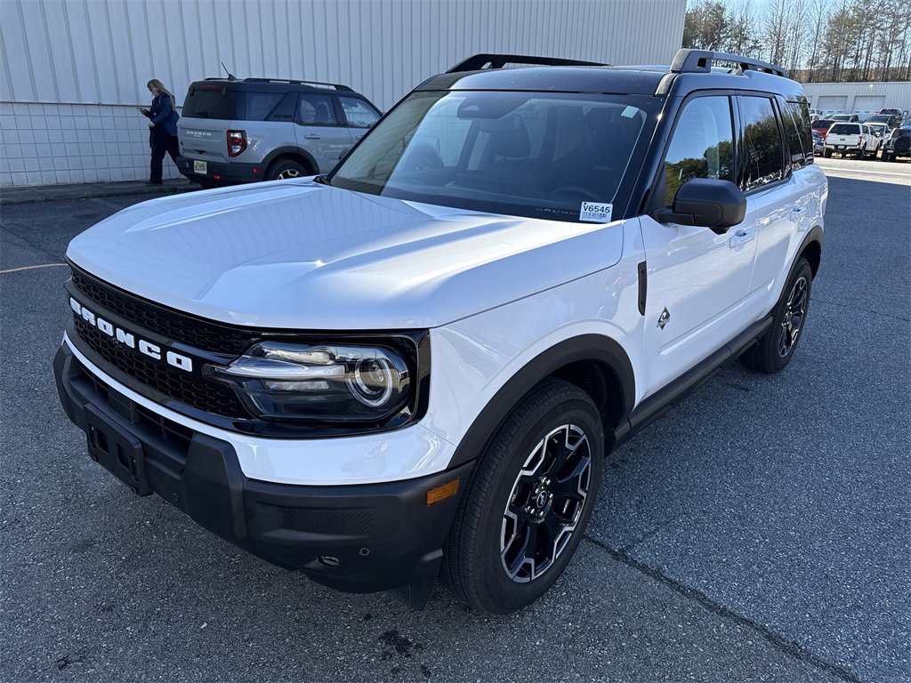 Used 2025 Ford Bronco Sport Outer Banks w/ Outer Banks Tech Package+ video 3